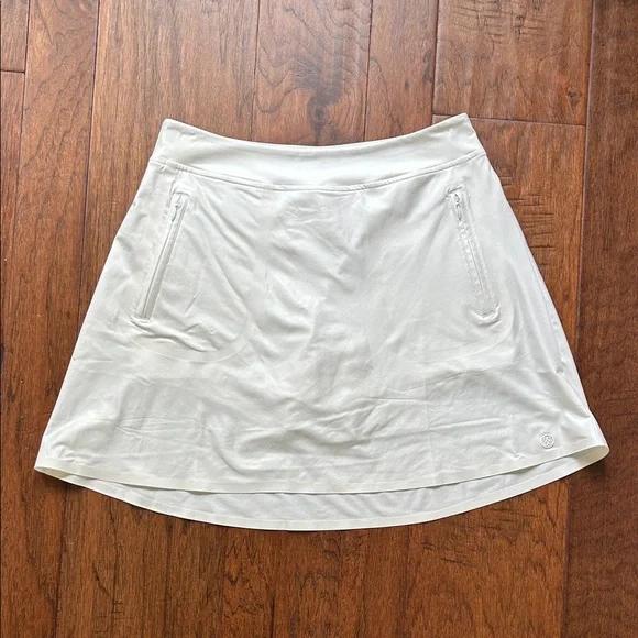 G/Fore Silky Tech A-Line Skort Snow White Size Small - Picture 4 of 10